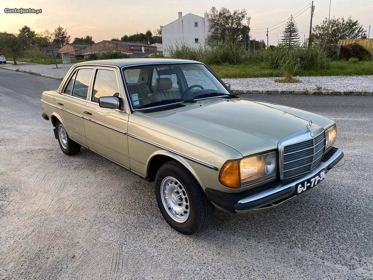 Mercedes-Benz E 300 W123 Agosto/81 - à venda - Ligeiros