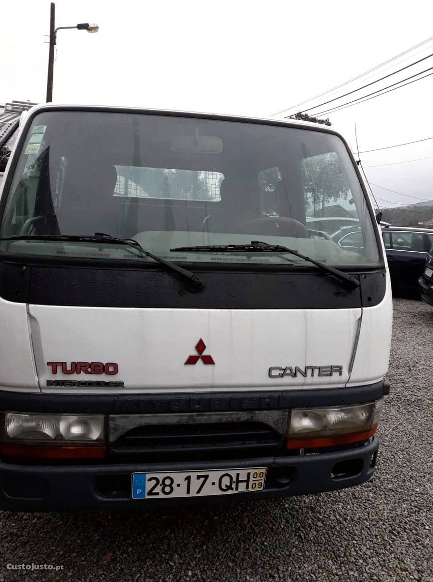 Mitsubishi Canter 2.8 cabine dupla Outubro/00 - à venda -