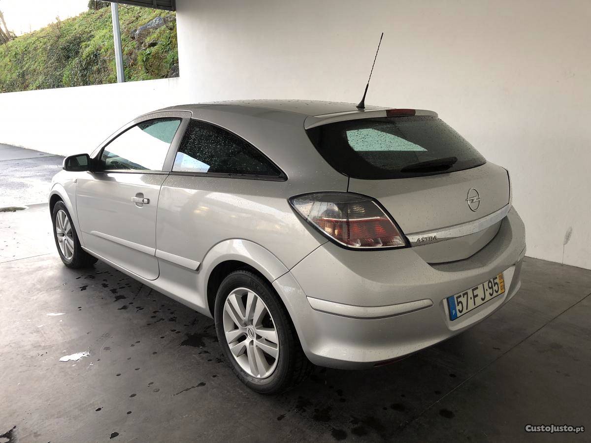 Opel Astra Astra GTC Março/08 - à venda - Comerciais /