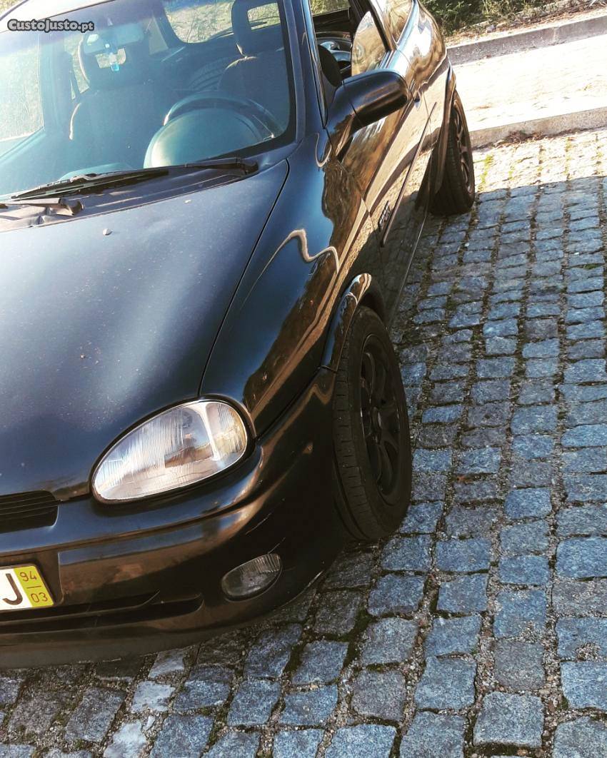 Opel Corsa TD Março/94 - à venda - Ligeiros Passageiros,