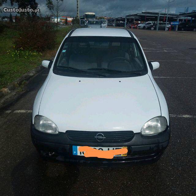 Opel Corsa  comercial Julho/96 - à venda - Ligeiros