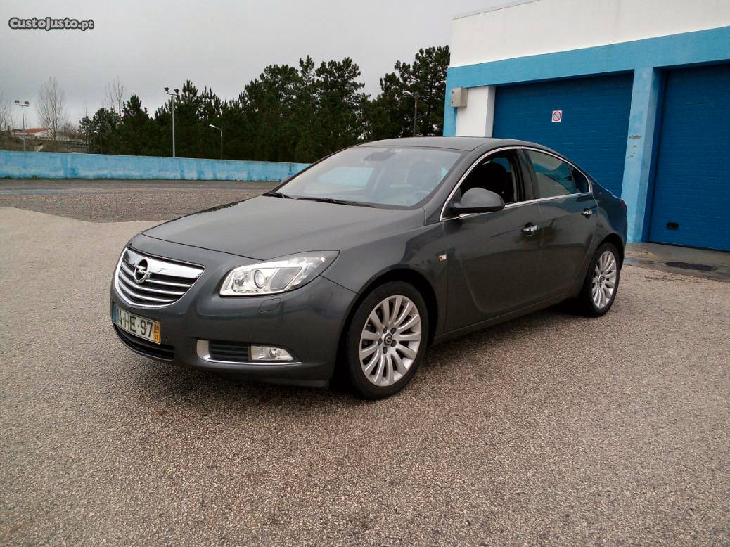 Opel Insignia 2.0 cdti 160 cv Fevereiro/09 - à venda -