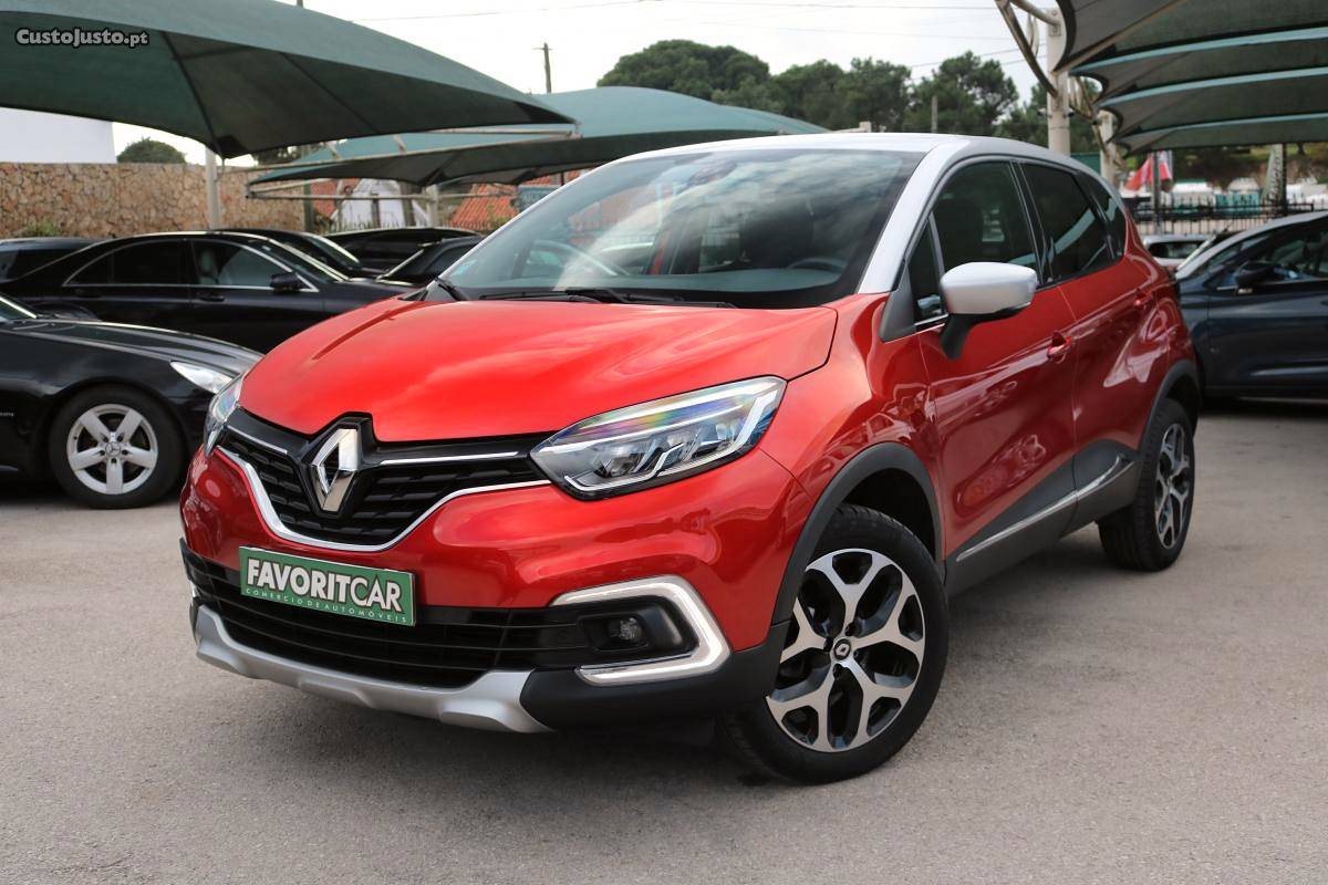 Renault Captur 0.9 TCE Exclusive Junho/17 - à venda -