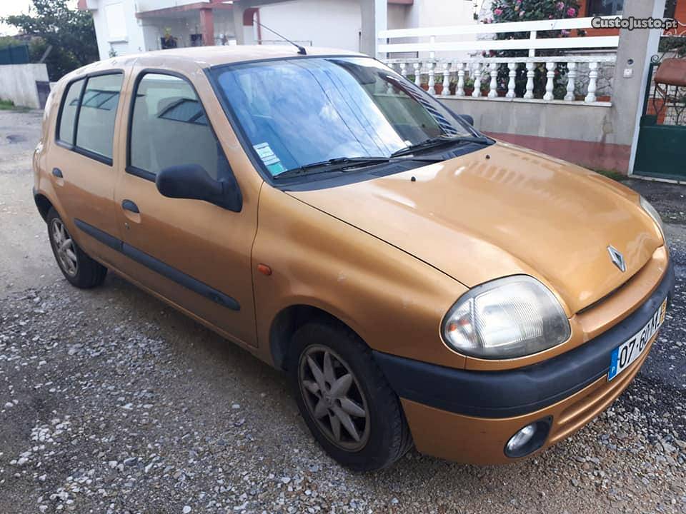 Renault Clio V Novembro/98 - à venda - Ligeiros