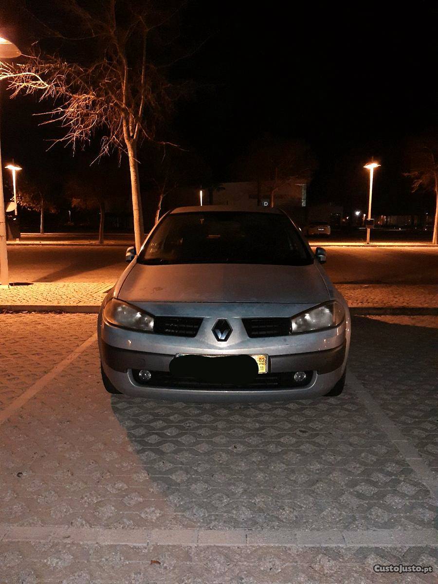 Renault Mégane megane Novembro/02 - à venda - Ligeiros