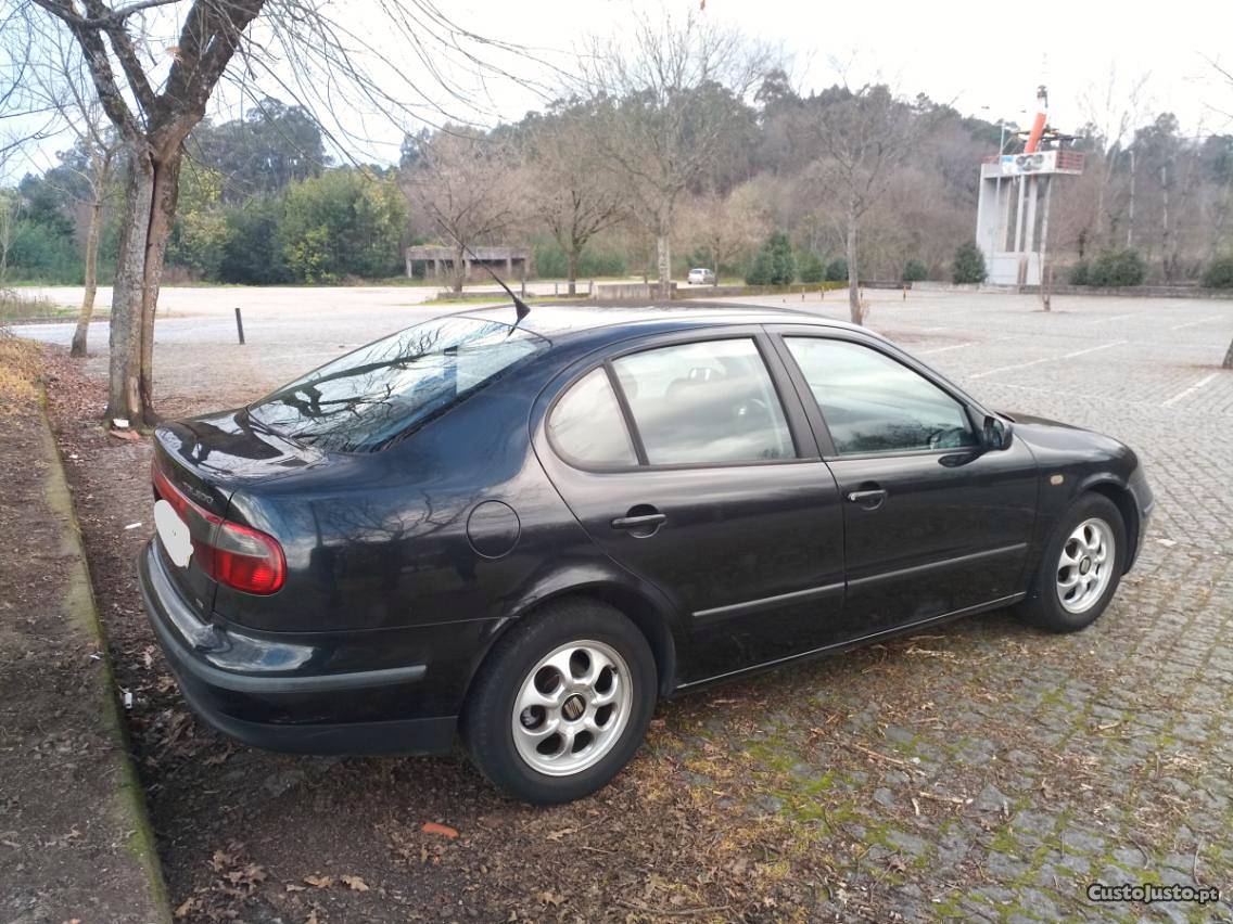 Seat Toledo CV TDI Setembro/99 - à venda -