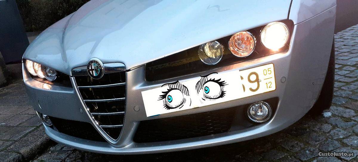 Alfa Romeo 159 jtdm Dezembro/05 - à venda - Ligeiros