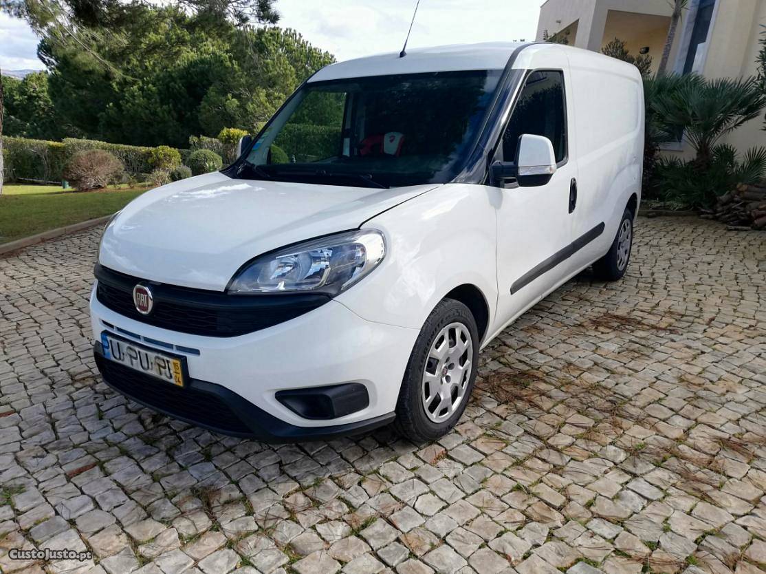 Fiat Doblo MAXI Abril/15 - à venda - Comerciais / Van,