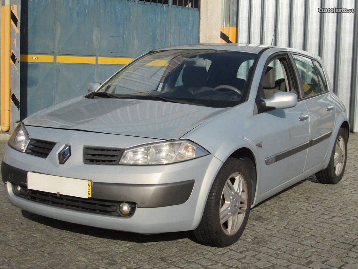 Renault Mégane 1.5 DCi Dynamique Maio/04 - à venda -