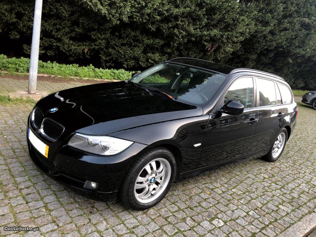 BMW 316 D Touring -  Junho/11 - à venda - Ligeiros
