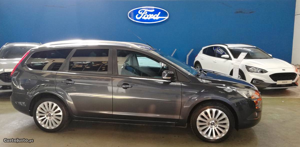 Ford Focus 1.6 TDCi Titanium sw Março/10 - à venda -