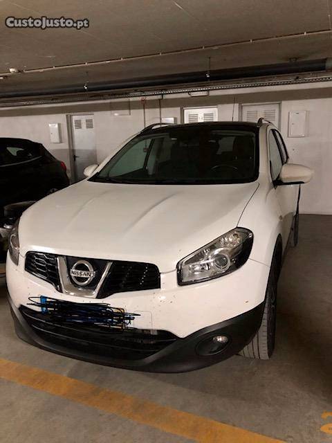 Nissan Qashqai cc Maio/11 - à venda - Ligeiros