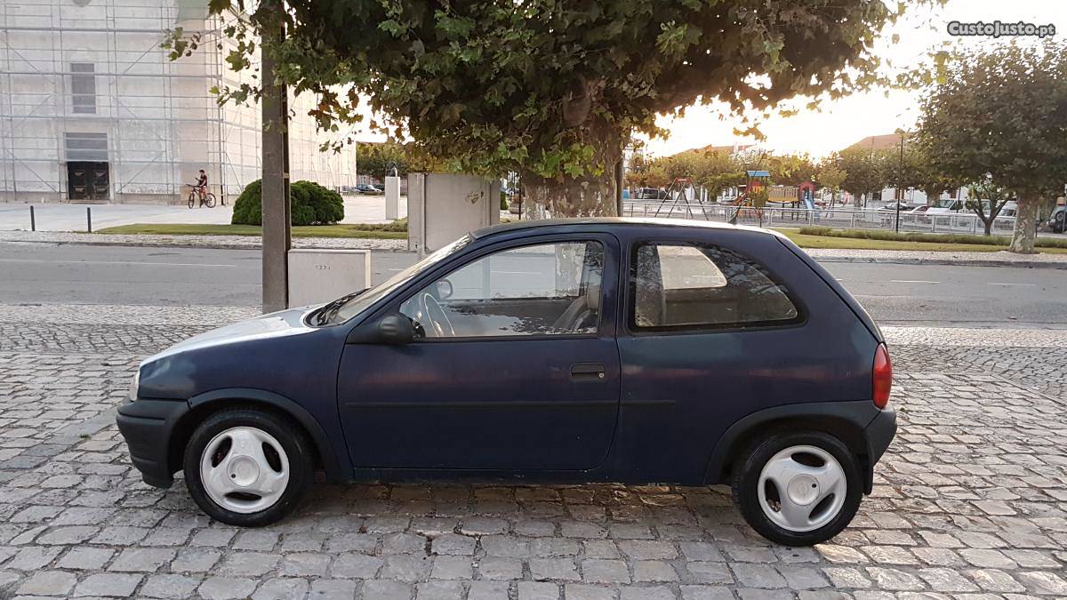 Opel Corsa 1.5 Diesel M ISUZU Junho/97 - à venda -