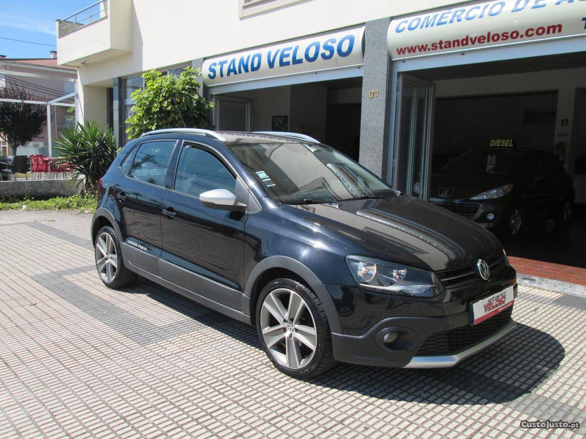 VW Polo 1.6 TDI CROSS Dezembro/10 - à venda - Ligeiros