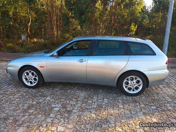 Alfa Romeo  JTD,115 CV, Sportwagon Dezembro/02 - à