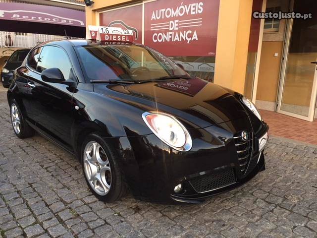 Alfa Romeo Mito 1.6 Jtd Março/12 - à venda - Ligeiros