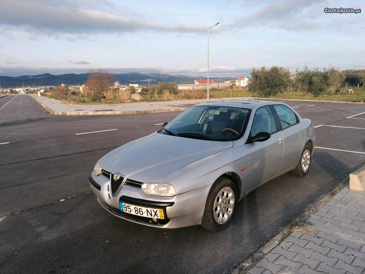 Alfa Romeo  Twin Spark Outubro/99 - à venda -