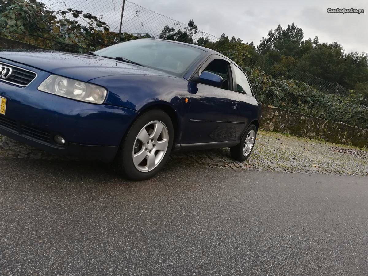 Audi A3 8L 1.9TDI Março/99 - à venda - Ligeiros