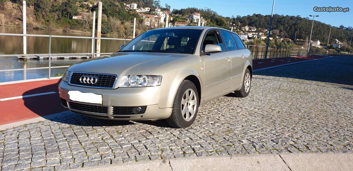 Audi A4 Avant 1.9 TDI 130cv Setembro/04 - à venda -