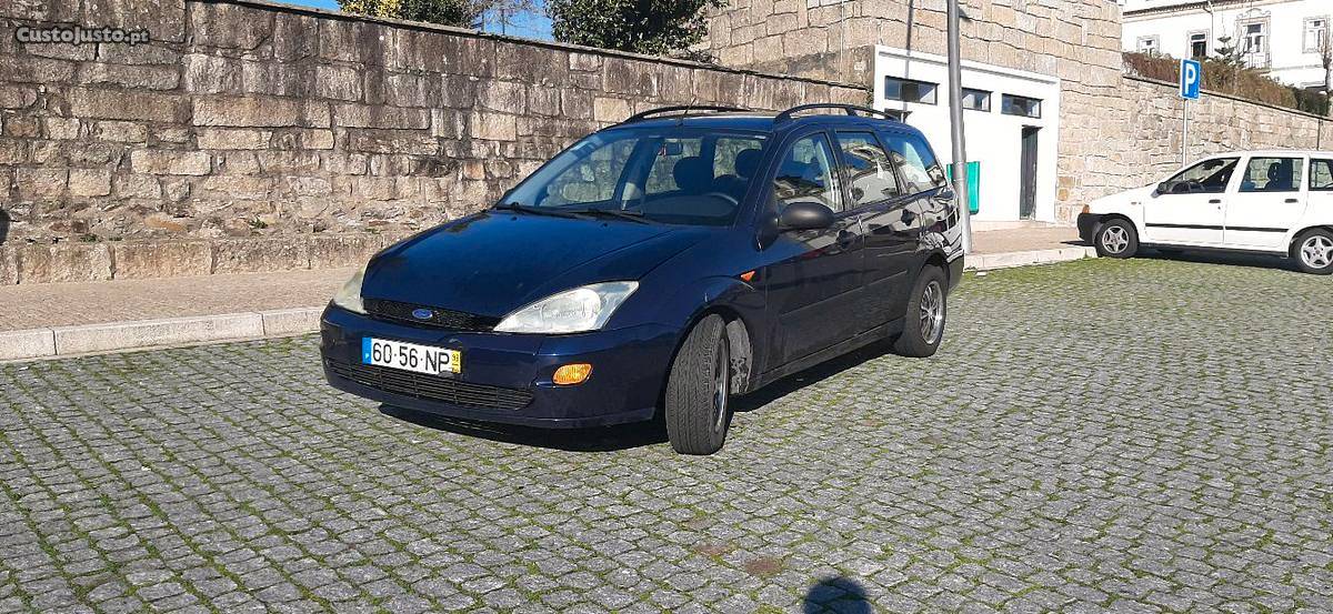 Ford Focus sw 1.8 tddi Outubro/99 - à venda - Ligeiros