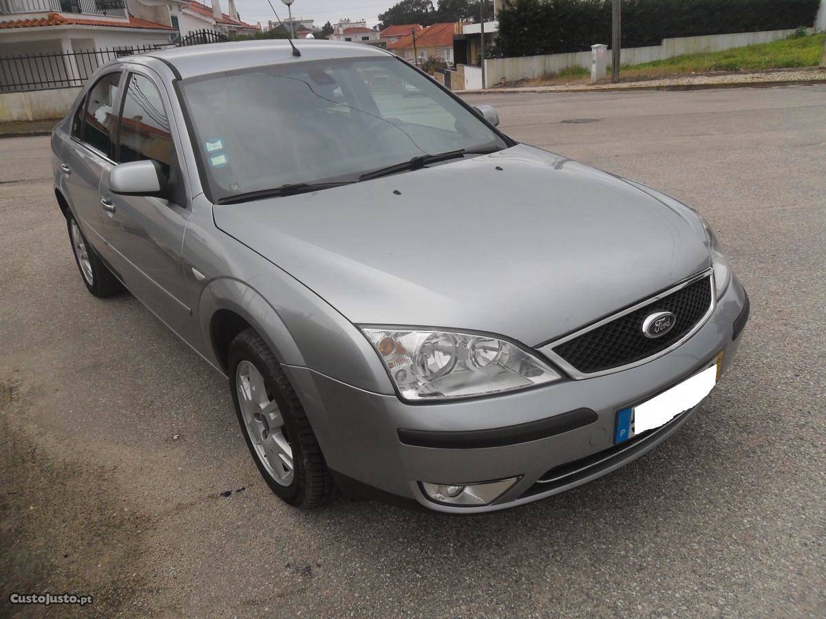 Ford Mondeo 2.0 TDCI Ghia-130 CV Março/05 - à venda -