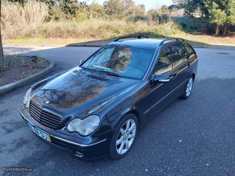 Mercedes-Benz C 220 CDI Nacional Janeiro/02 - à venda -