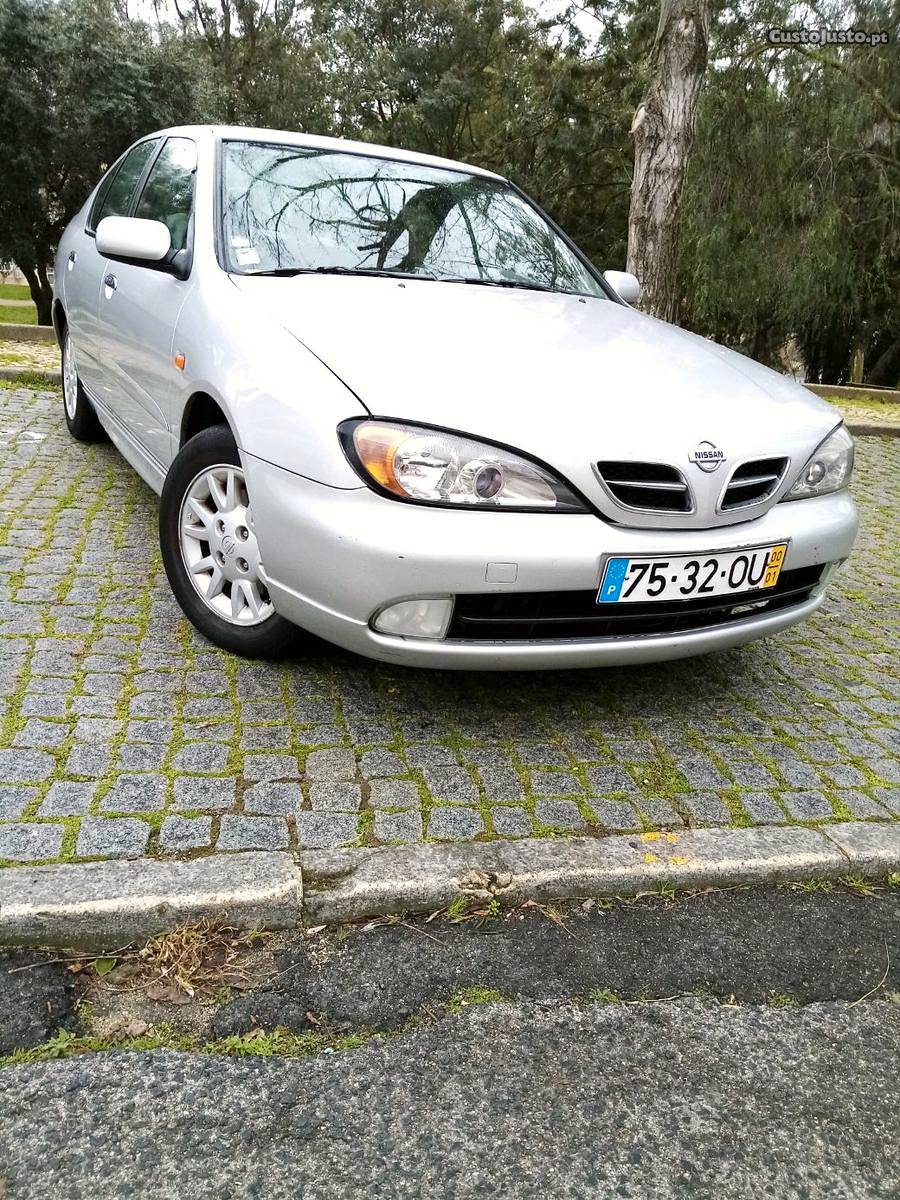 Nissan Primera  Janeiro/00 - à venda - Ligeiros