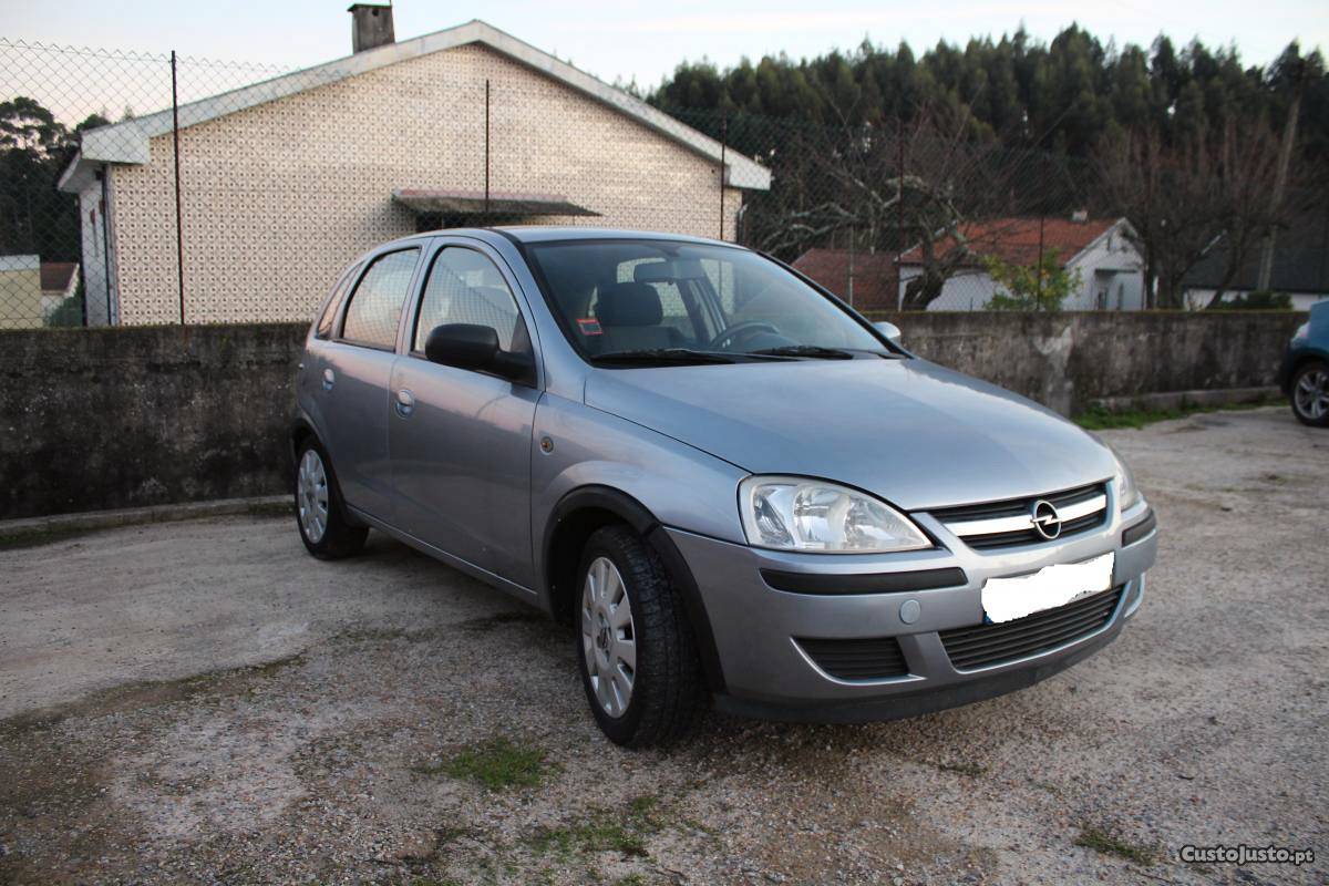 Opel Corsa 1.3 CDTI 5 portas AC Julho/04 - à venda -