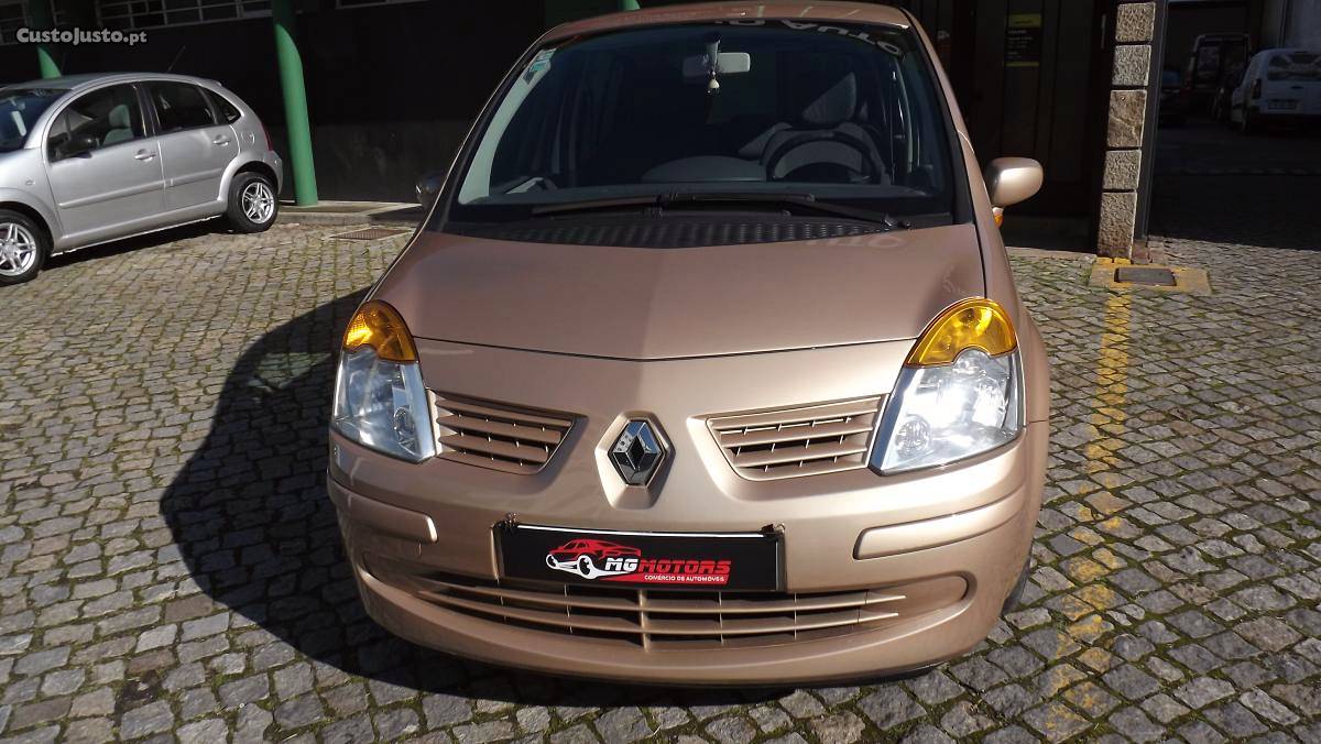 Renault Modus V Janeiro/05 - à venda - Ligeiros