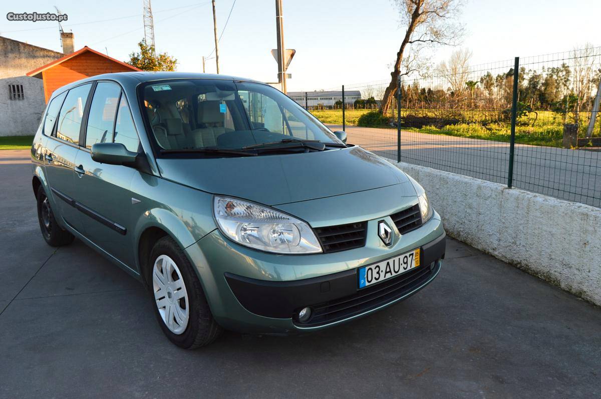 Renault Scénic 1.5 Outubro/05 - à venda - Ligeiros