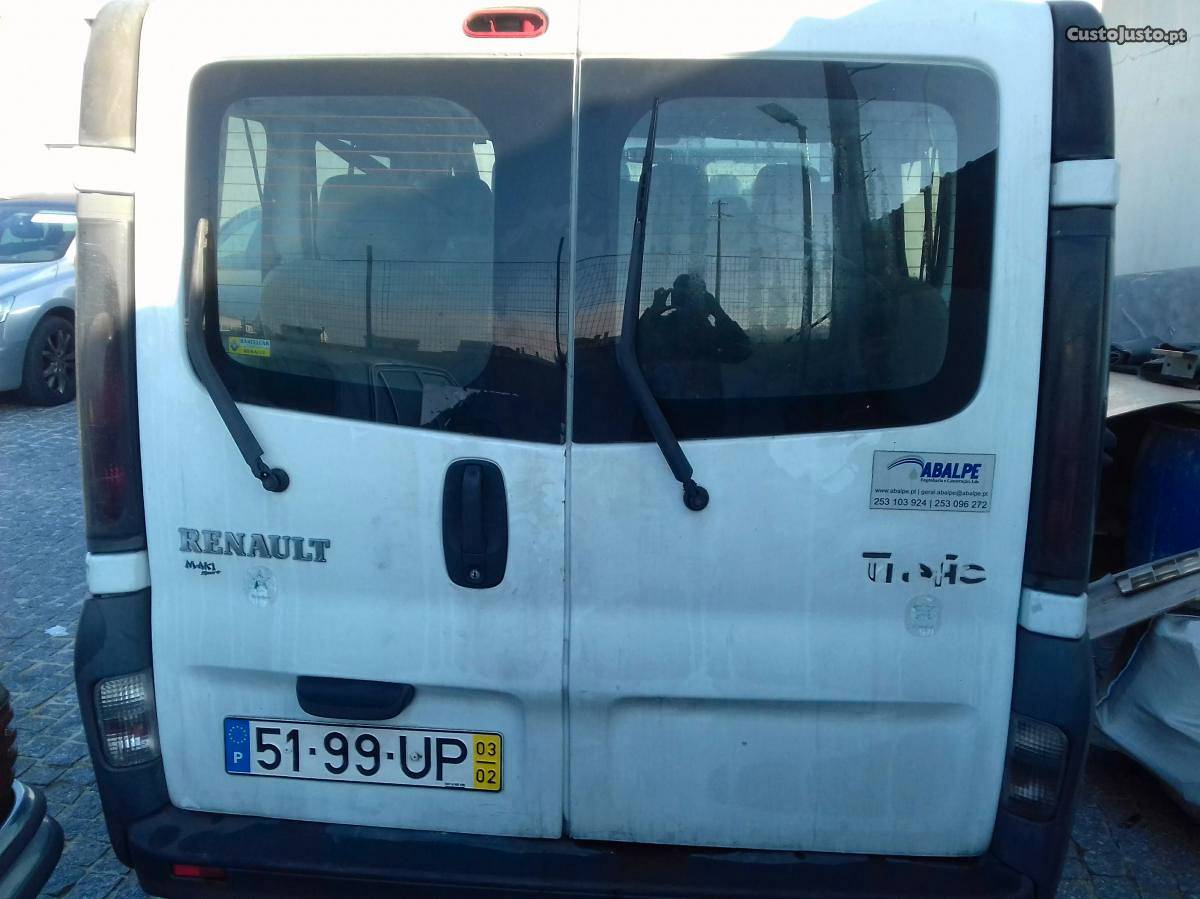 Renault Trafic As  e  Junho/05 - à venda - Ligeiros