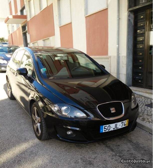 Seat Leon 1.6 Sport Julho/10 - à venda - Ligeiros