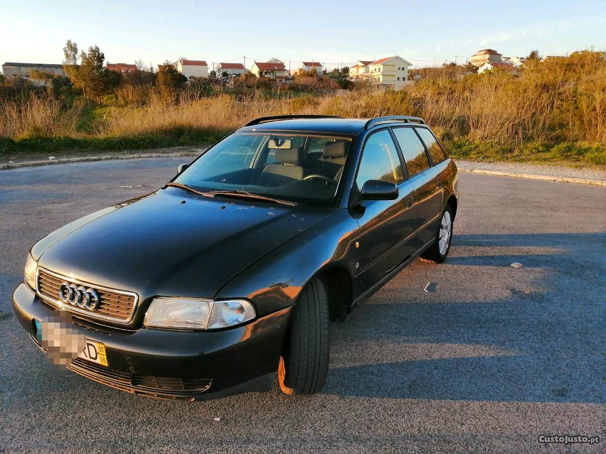 Audi A4 avant Setembro/97 - à venda - Ligeiros Passageiros,