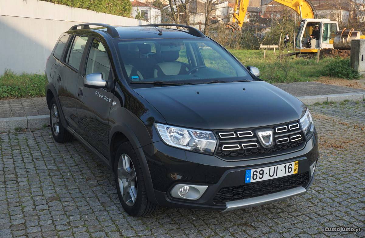 Dacia Logan MCV 0.9TCe km Março/18 - à venda -