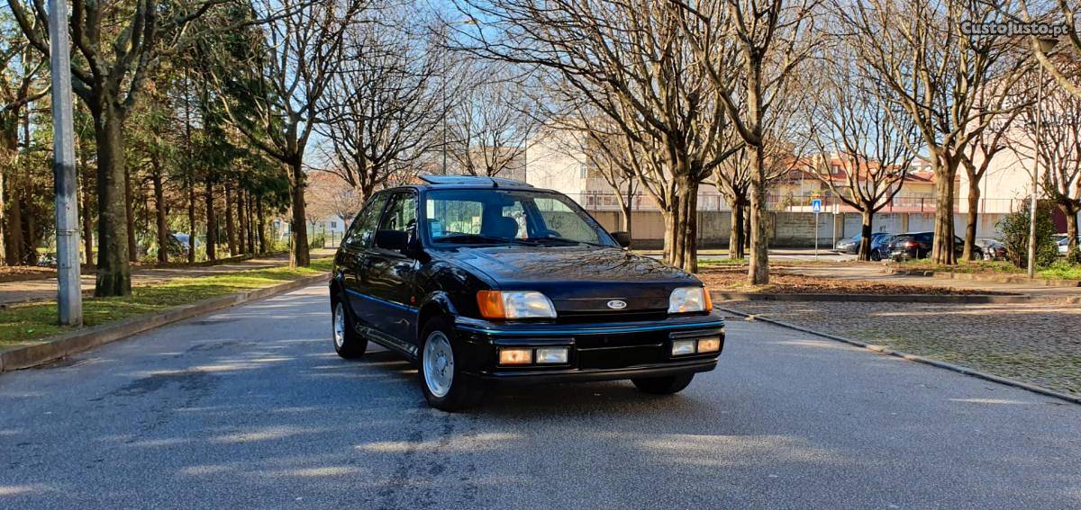 Ford Fiesta XR2i Novembro/89 - à venda - Descapotável /