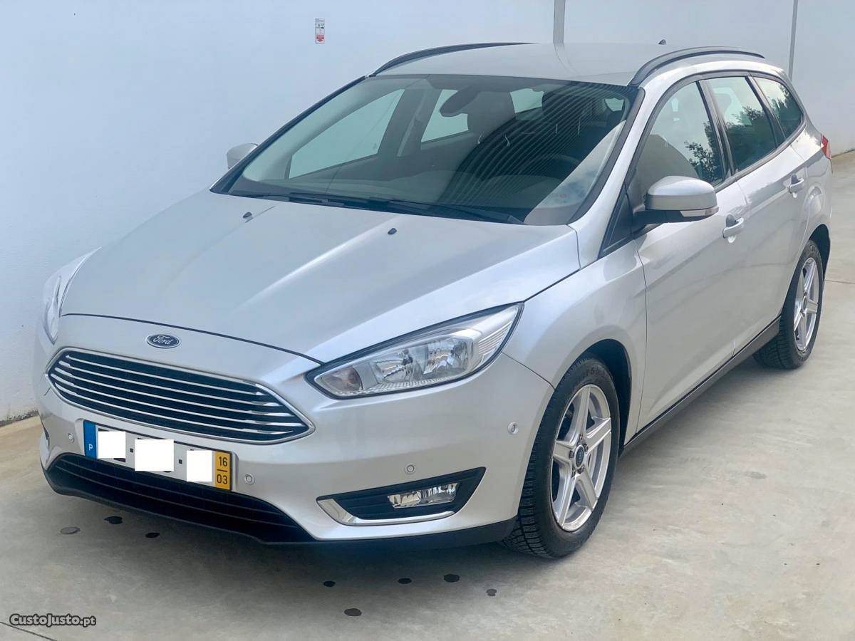 Ford Focus 1.5 TDCI SW GPS Março/16 - à venda - Ligeiros