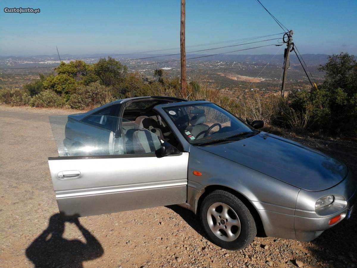 Nissan 100 NX Desportivo cabrio Maio/96 - à venda -