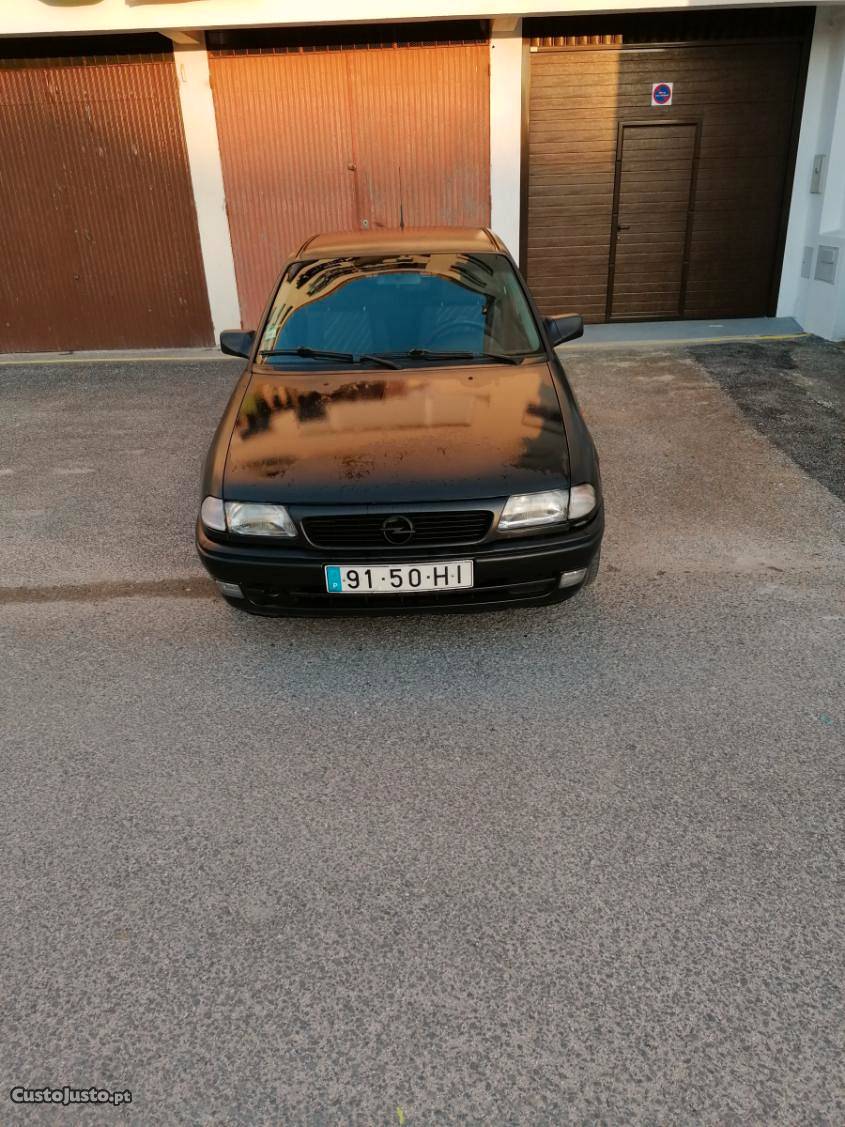 Opel Astra 1.7 TDS Junho/97 - à venda - Ligeiros