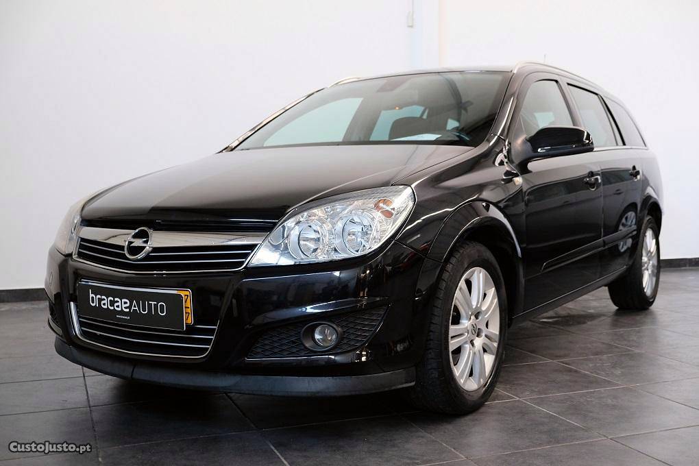 Opel Astra Sw 1.7 CDTI Cosmo Julho/07 - à venda - Ligeiros