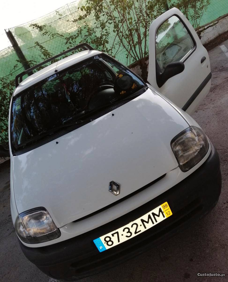 Renault Clio Clio Dezembro/98 - à venda - Ligeiros