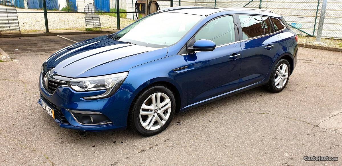 Renault Mégane 1.5 dci 110cv Março/17 - à venda -