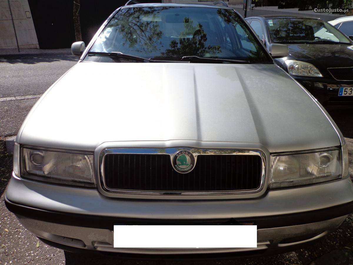 Skoda Octavia slx Agosto/99 - à venda - Ligeiros