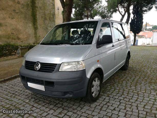 VW Transporter 1.9 tdi 9 lugares Maio/06 - à venda -