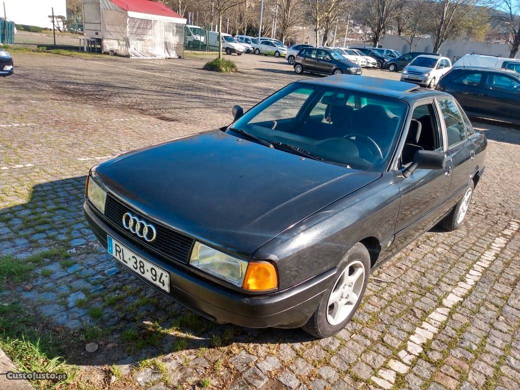 Audi  TD Maio/89 - à venda - Ligeiros Passageiros,