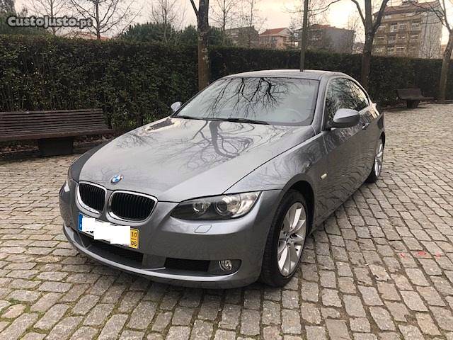 BMW  D Coupé Junho/10 - à venda - Ligeiros
