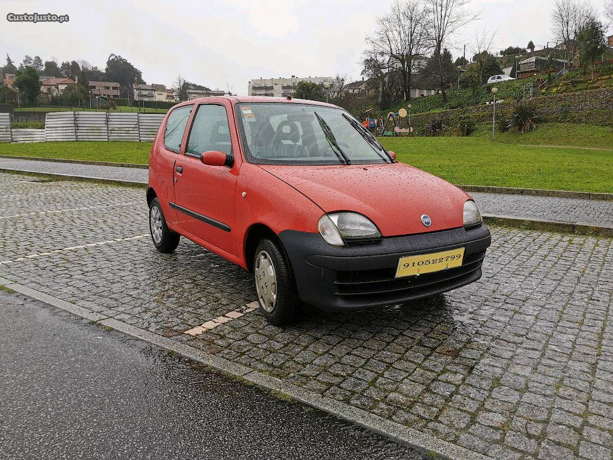 Fiat Seicento 1.2 gasolina Fevereiro/01 - à venda -