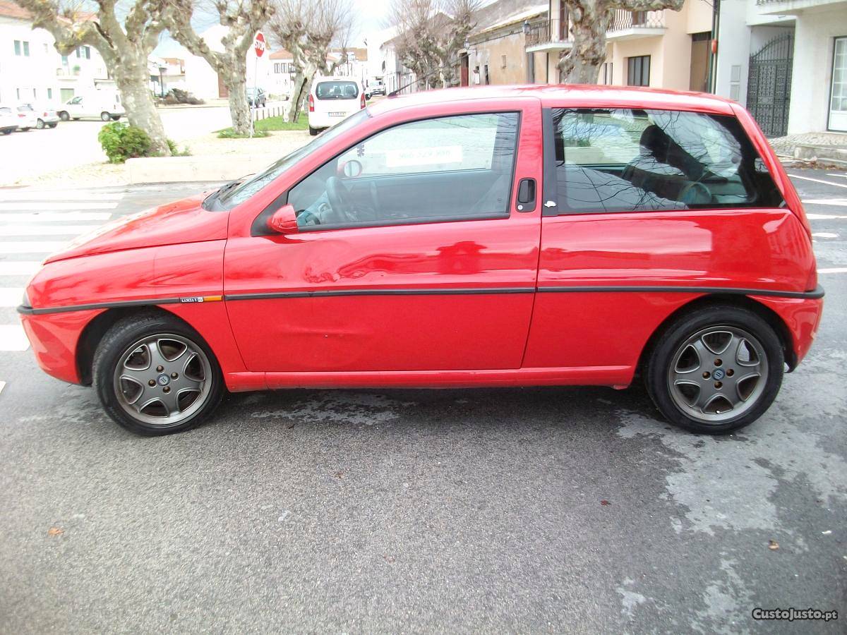 Lancia Y rosso v 80 cv Outubro/00 - à venda -