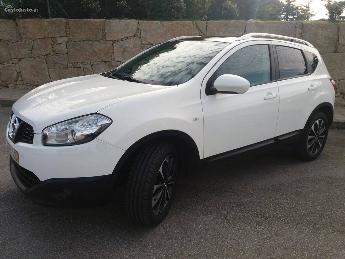 Nissan Qashqai Tekna- Crédito Maio/11 - à venda - Ligeiros