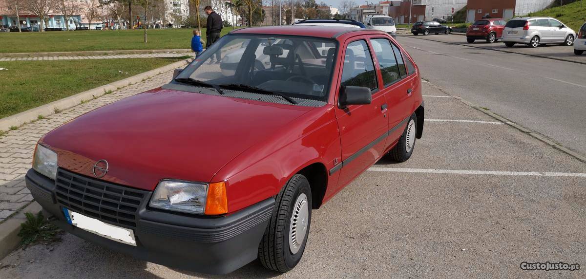 Opel Kadett E LS 1.3S Outubro/88 - à venda - Ligeiros