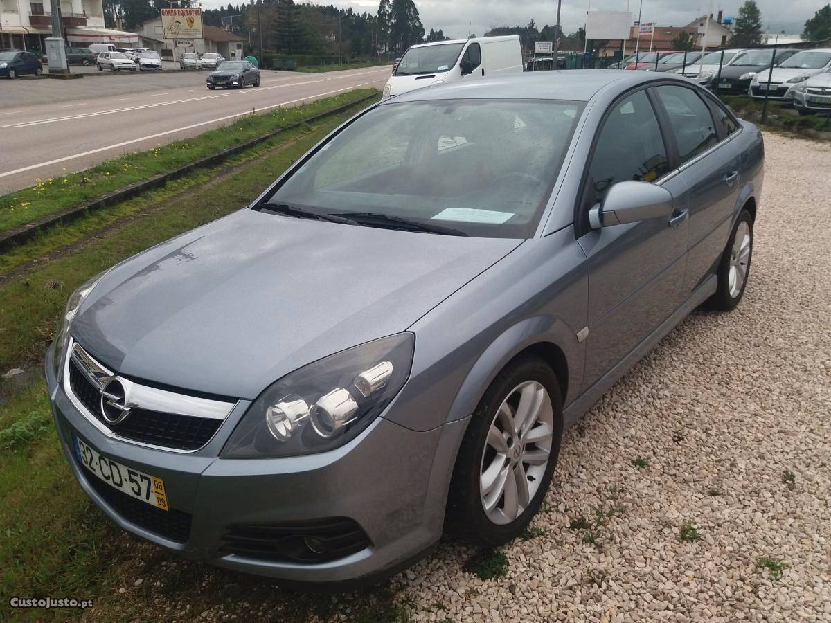 Opel Vectra 1.9 CDTI como NOVO! Setembro/06 - à venda -